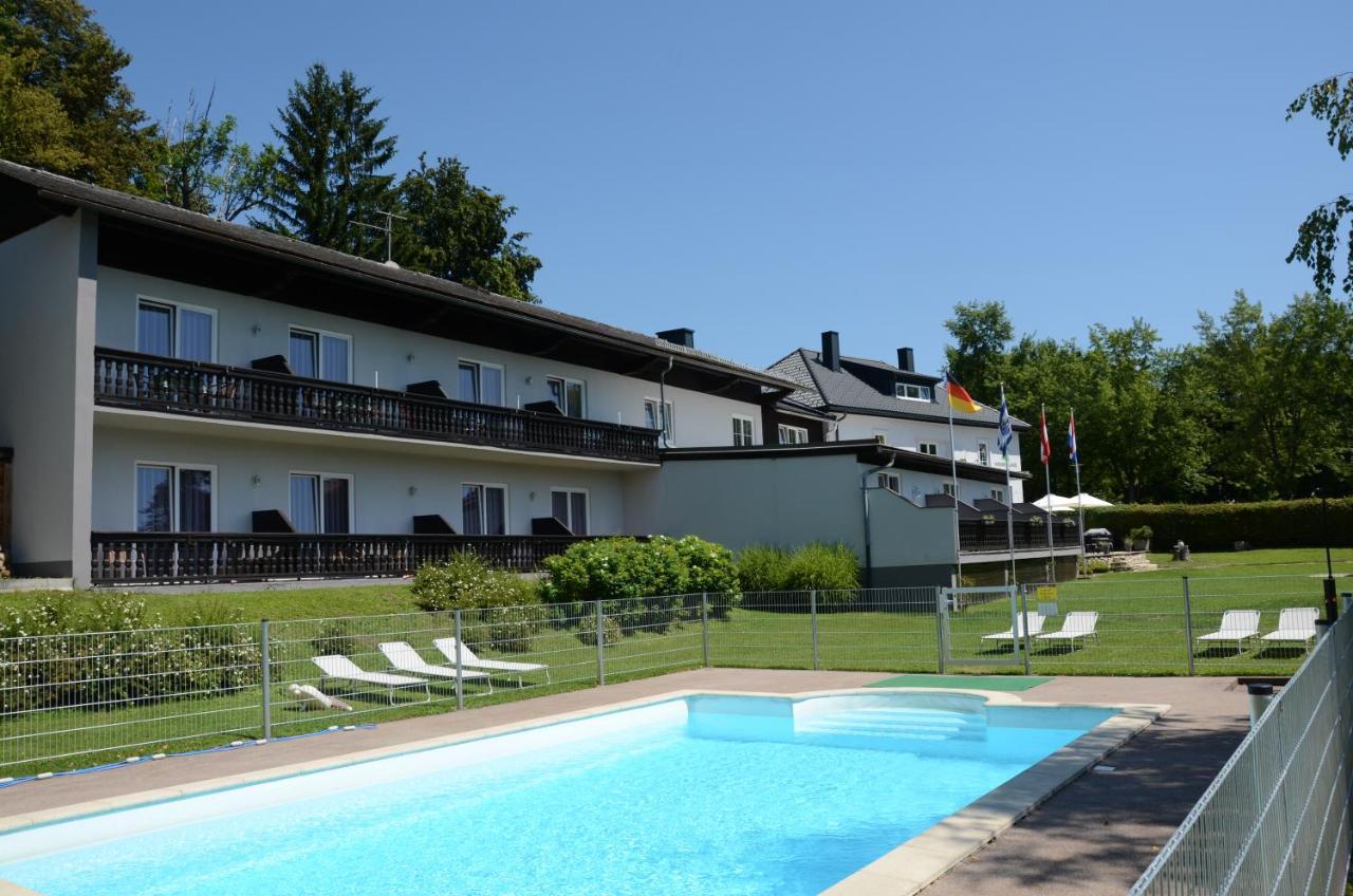 Pension Hoogerland เวลเดน อัม เวิร์ทเทอร์ซี ภายนอก รูปภาพ