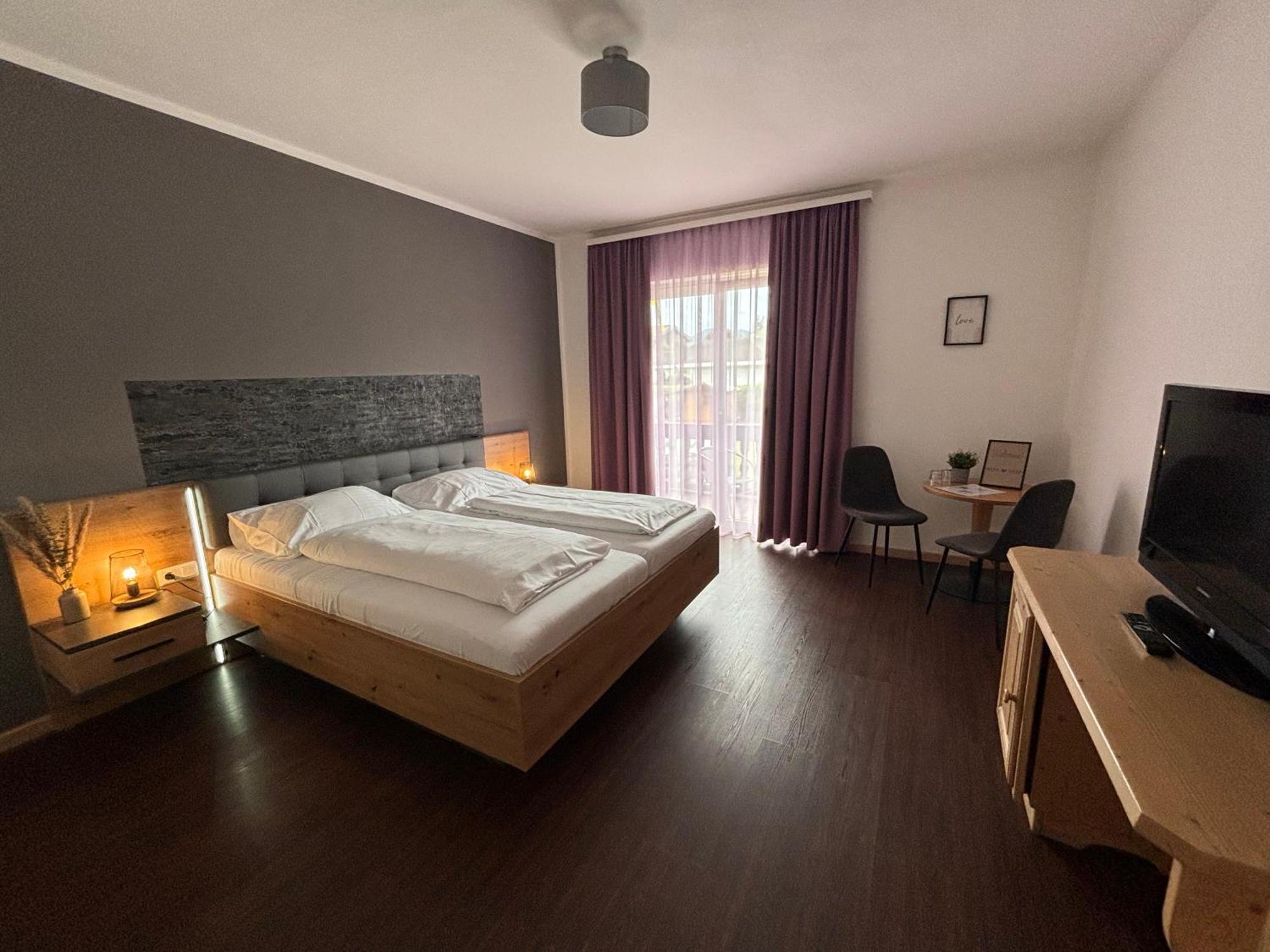 Pension Hoogerland เวลเดน อัม เวิร์ทเทอร์ซี ภายนอก รูปภาพ